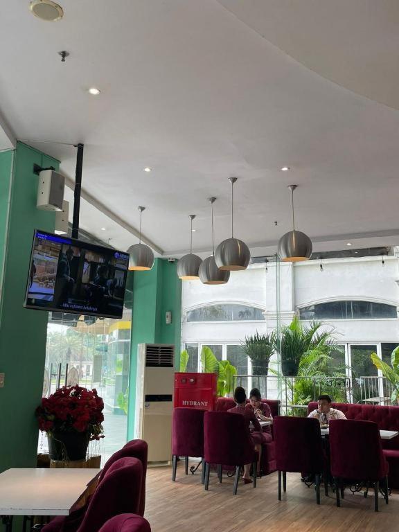 The Crew Hotel Kualanamu International Airport Медан Экстерьер фото