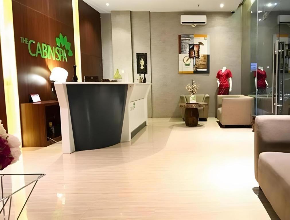 The Crew Hotel Kualanamu International Airport Медан Экстерьер фото