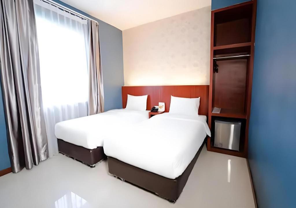 The Crew Hotel Kualanamu International Airport Медан Экстерьер фото